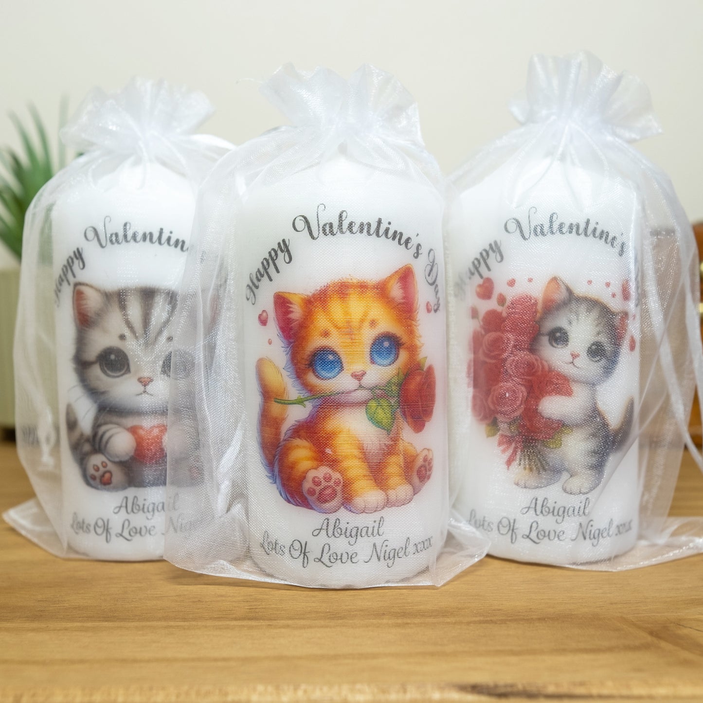 PERSONALISED 12CM CUTE CAT VALENTINE CANDLE P054
