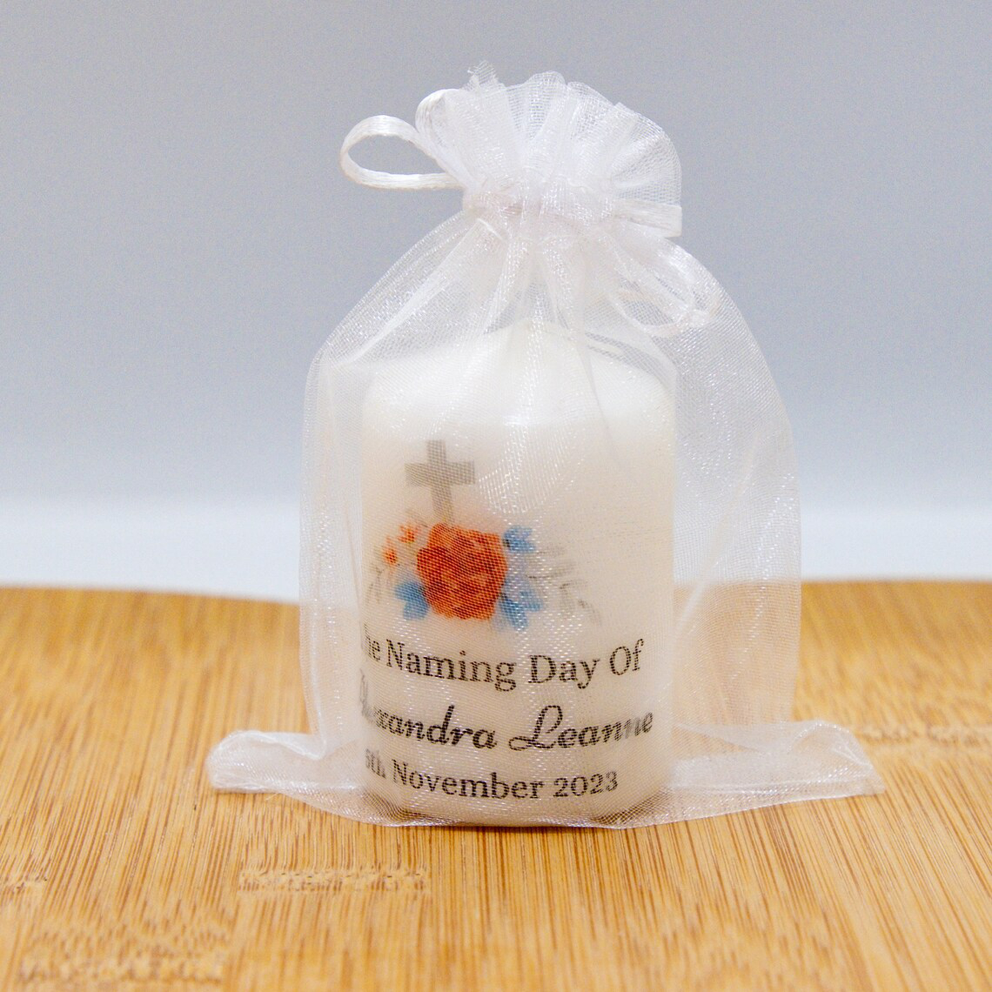 PERSONALISED PK10 6CM FLORAL CROSS CHRISTENING CANDLE FAVOURS M014