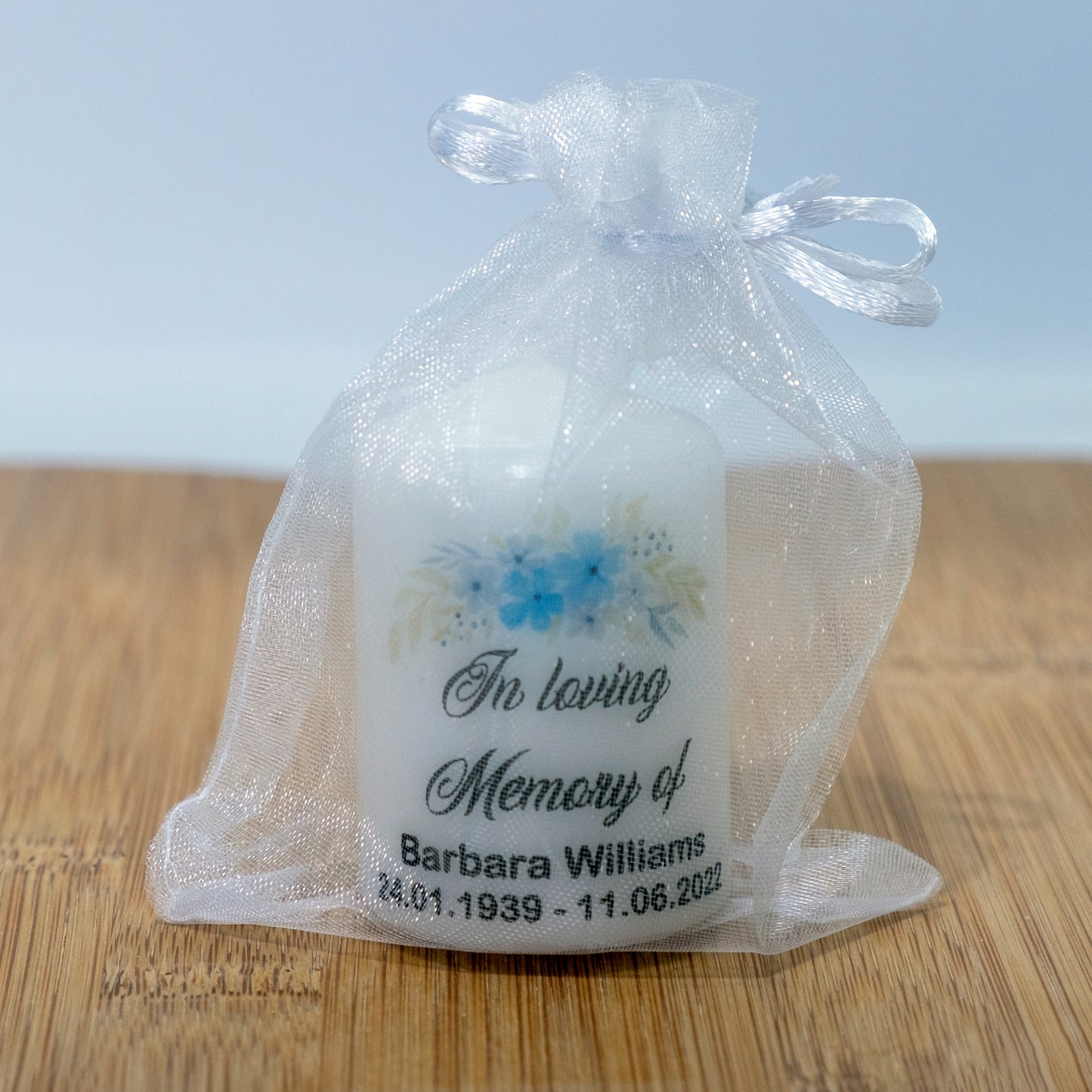 PERSONALISED PK10 6CM MEMORIAL CANDLES FLOWER DESIGN M041