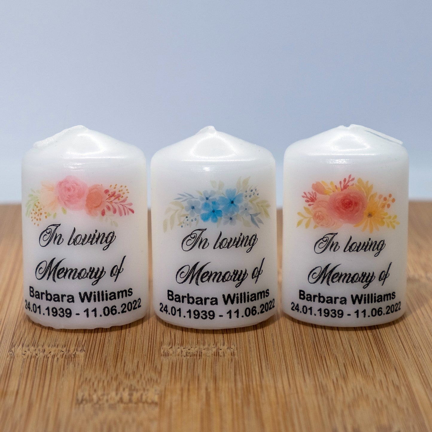 PERSONALISED PK10 6CM MEMORIAL CANDLES FLOWER DESIGN M041