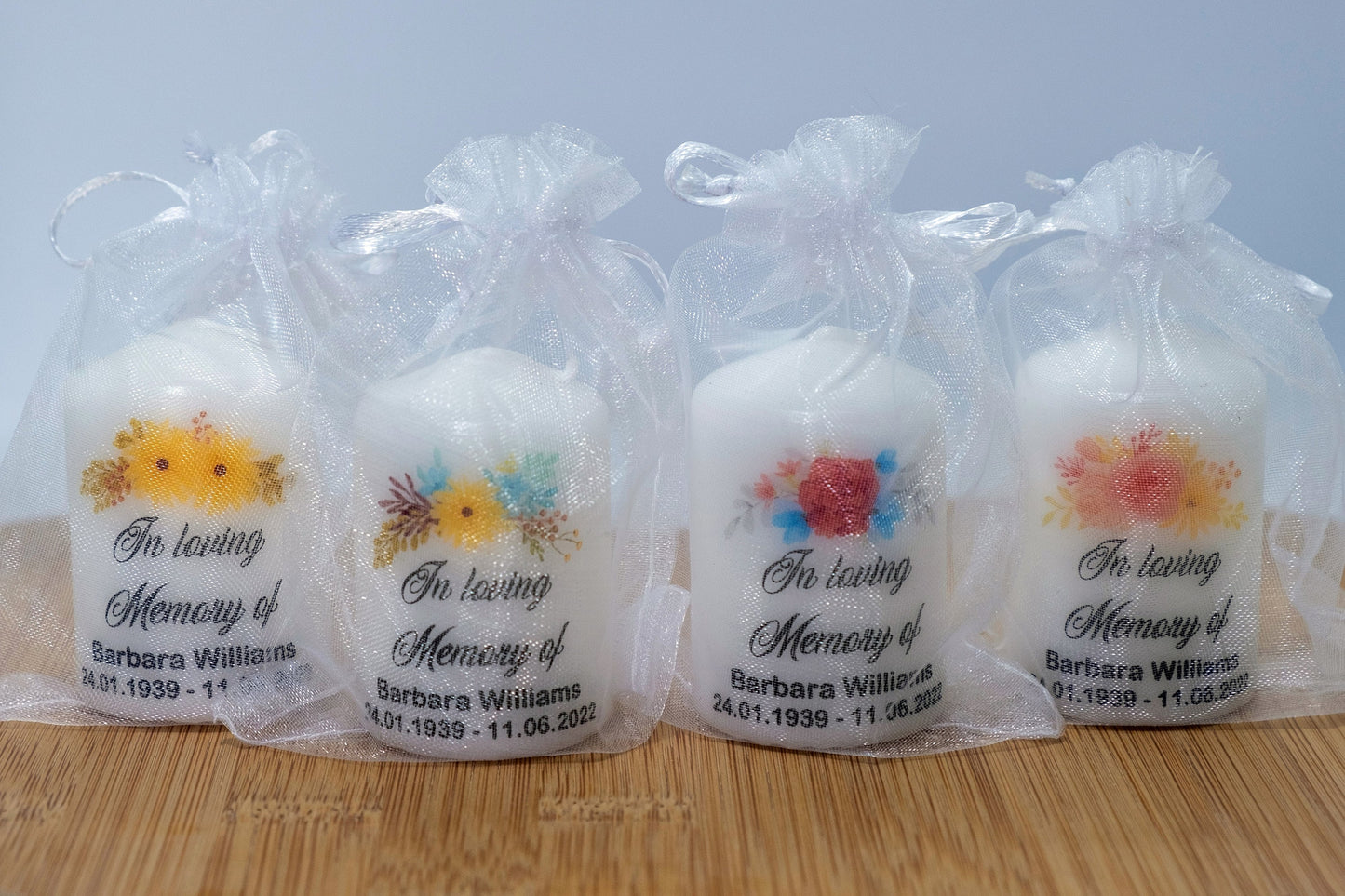 PERSONALISED PK10 6CM MEMORIAL CANDLES FLOWER DESIGN M041