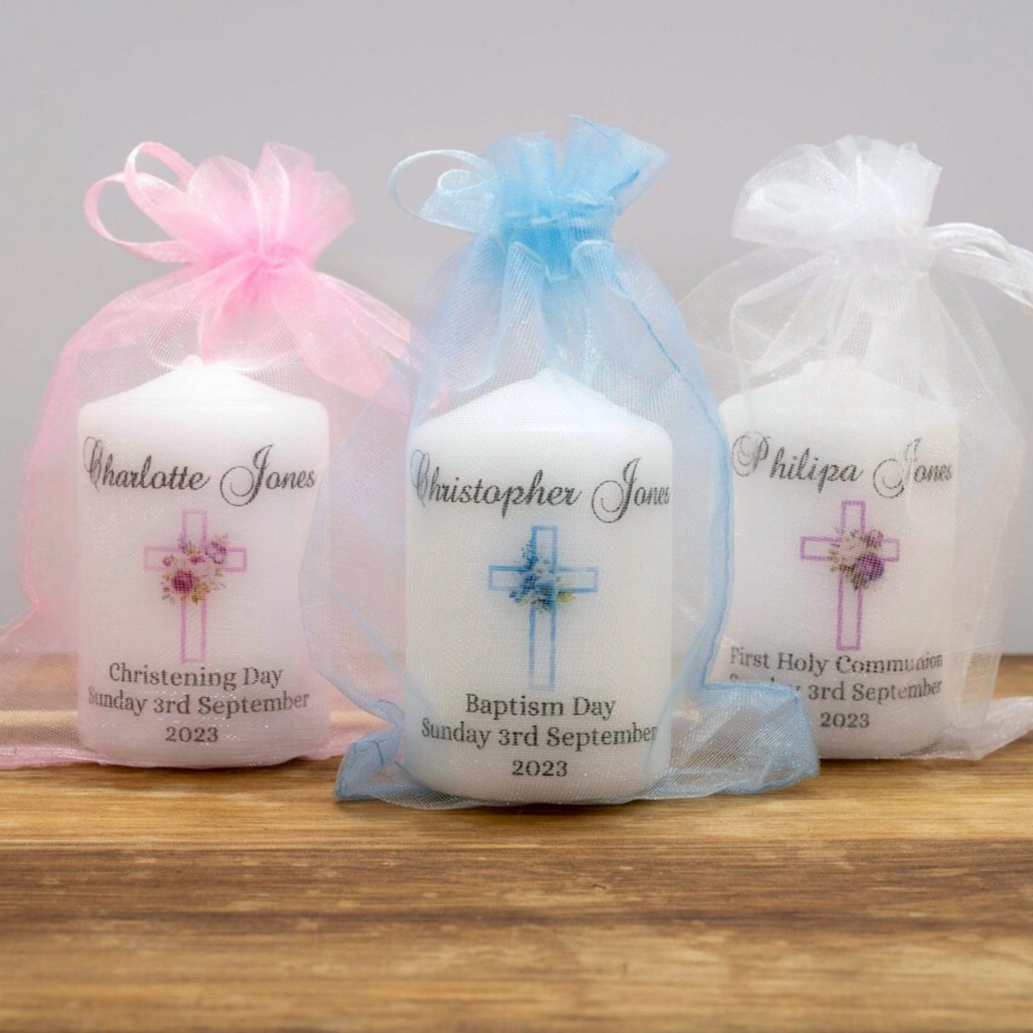 PERSONALISED 6CM FLORAL CROSS CHRISTENING CANDLE FAVOURS PK10 M013